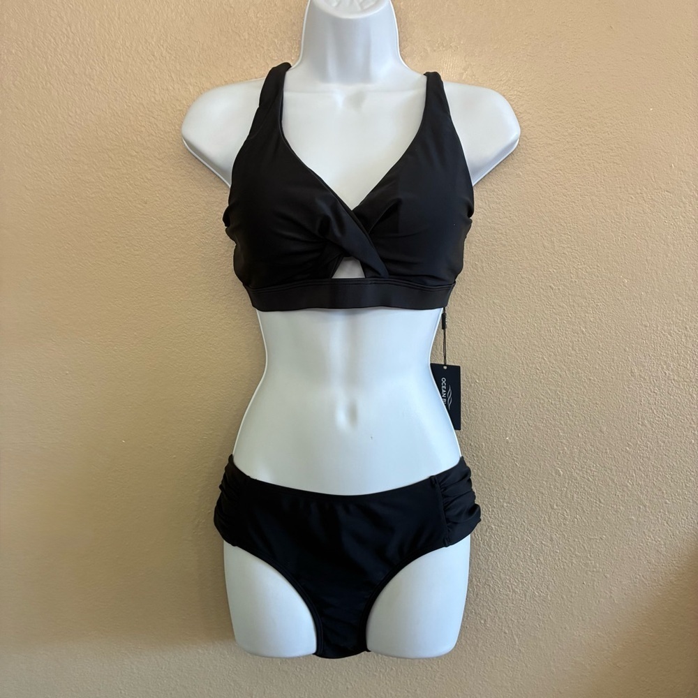Ocean Blues Women's V-Neck Bikini Top Retro Cutout Ruched Sides Bikini Bottom M